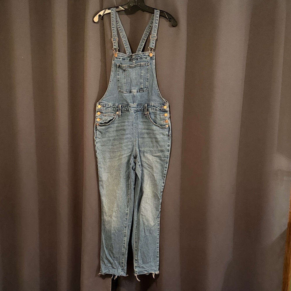 Universal Thread Light Blue Denim Jean Overalls
